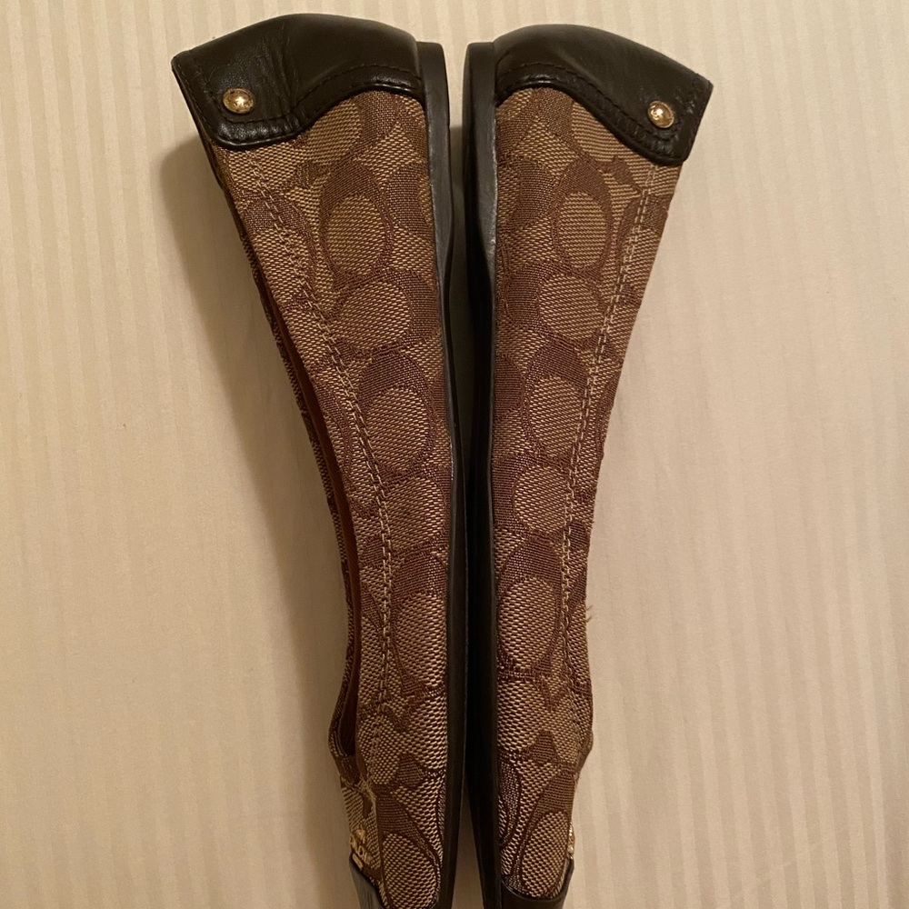 Coach flats 🥿🌷🥰 Size 8 1/2 - Picture 9 of 10
